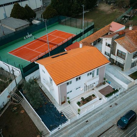 Отель Estacao Do Parque Санта-Мария-да Фейра Экстерьер фото